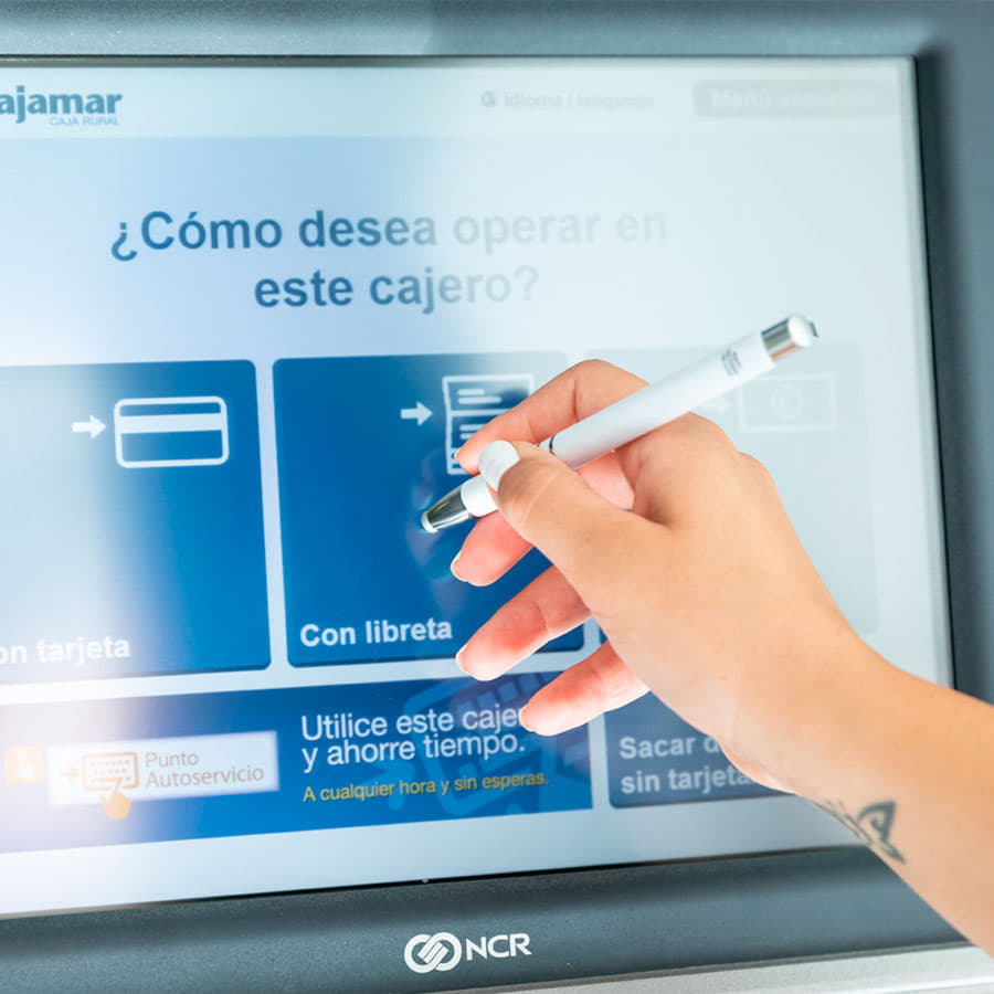 Шариковая ручка со стилусом TOPEN, белый, антибактериальный пластик