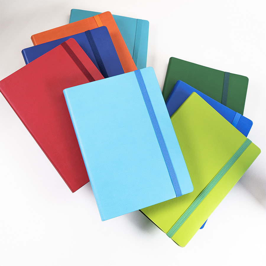 Бизнес-блокнот "RILY", формат А5,  синий ройал, блок в точку