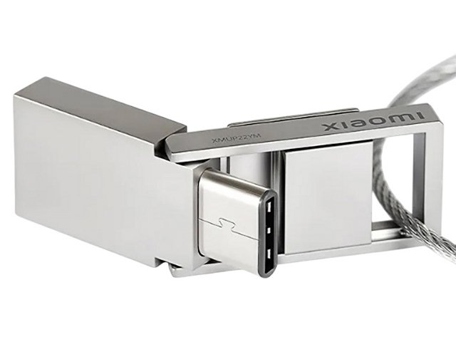 USB 3.0-флешка на 128 Гб с разъемами USB-A и Type-C