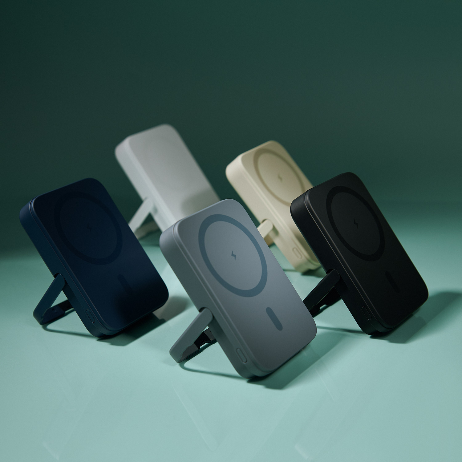 Внешний аккумулятор Юнион PD (Union PD) 10000mAh с функцией беспроводной зарядки 15W, белый Перчик