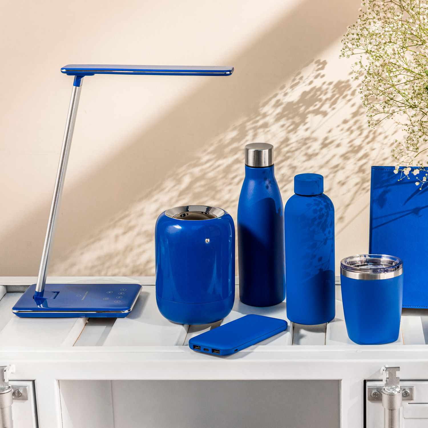 Термобутылка вакуумная герметичная Fresco Neo Ultramarine, ярко-синяя