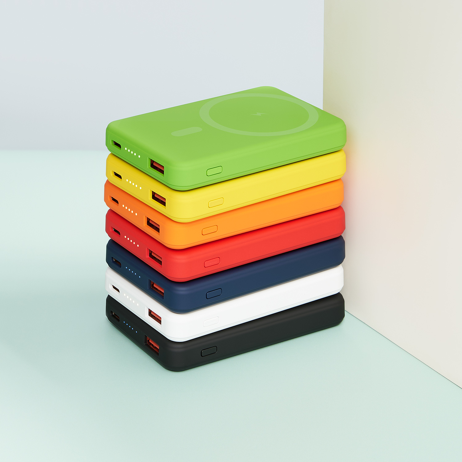 Внешний аккумулятор Largo PD 5000mAh с функцией беспроводной зарядки 15W, синий