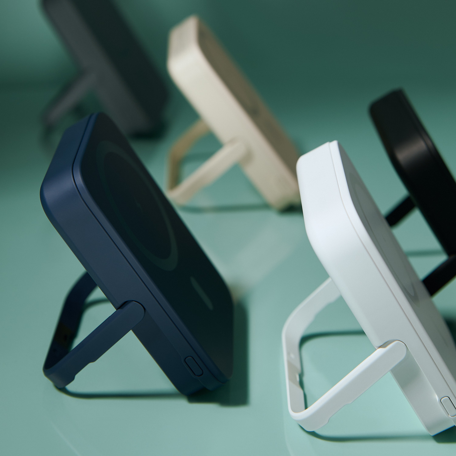 Внешний аккумулятор Юнион PD (Union PD) 10000mAh с функцией беспроводной зарядки 15W, серый