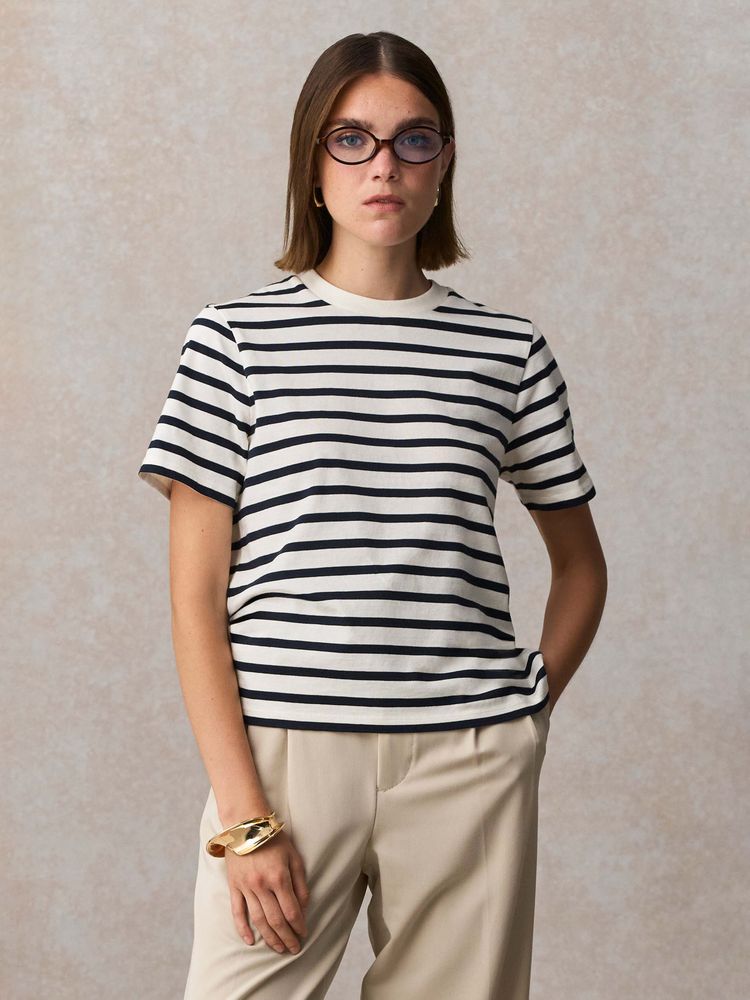 Футболка женская Legend Women, молочно-белая с темно-синим, размер S