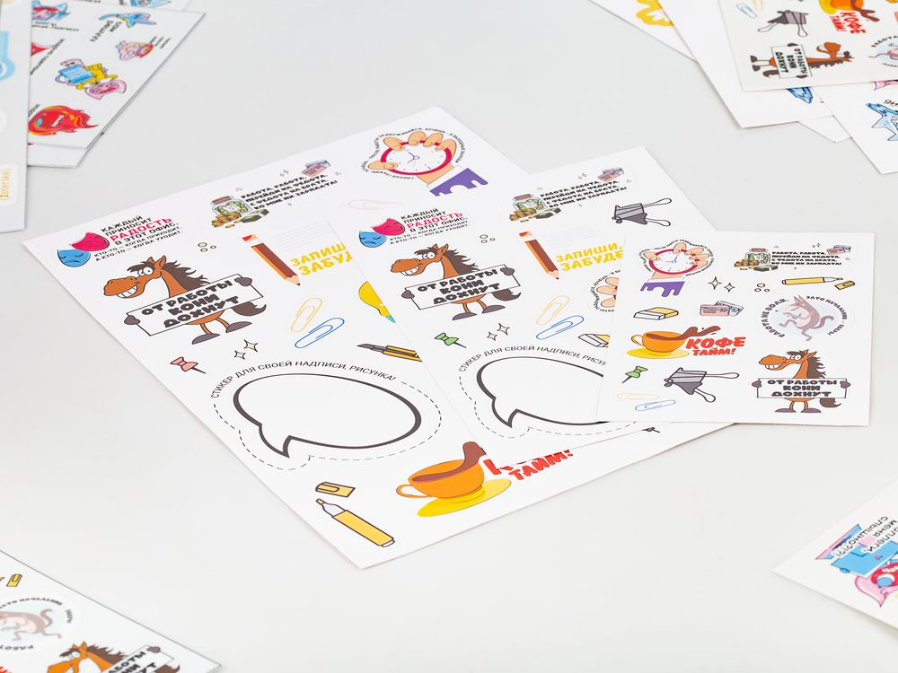Наклейки из ПВХ Sticker Pack на заказ, S