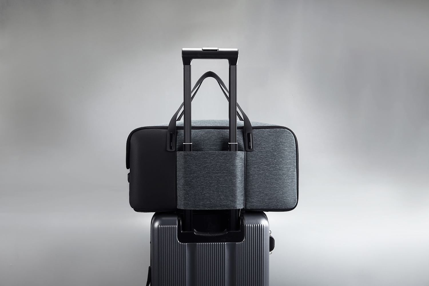 Дорожная сумка KORIN FlexPack Go 53х23х26 см, темно-серая