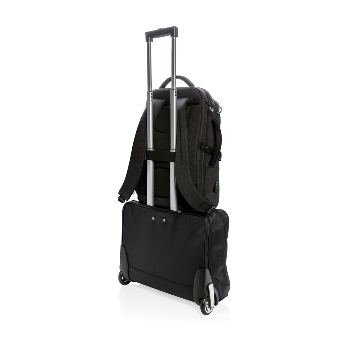 Рюкзак для путешествий Swiss Peak XXL из rPET AWARE™, 17’’