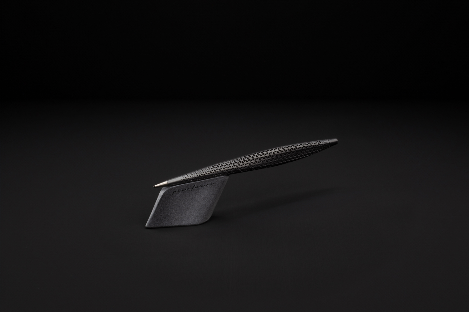 Вечная ручка Pininfarina Speedform TITANIUM