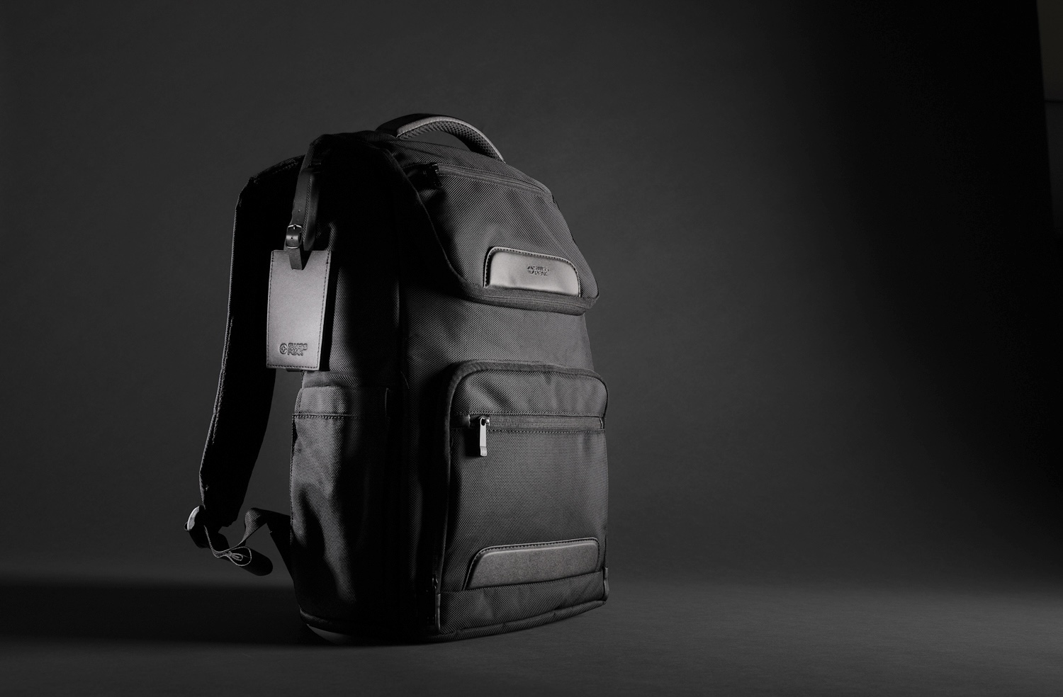 Рюкзак Swiss Peak Voyager из RPET AWARE™ для ноутбука 15,6"